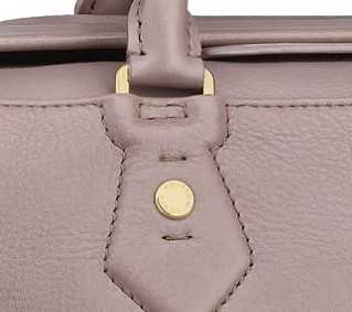 7A Replica Louis Vuitton Fall Winter 2010 Intrigue M97075 - Click Image to Close